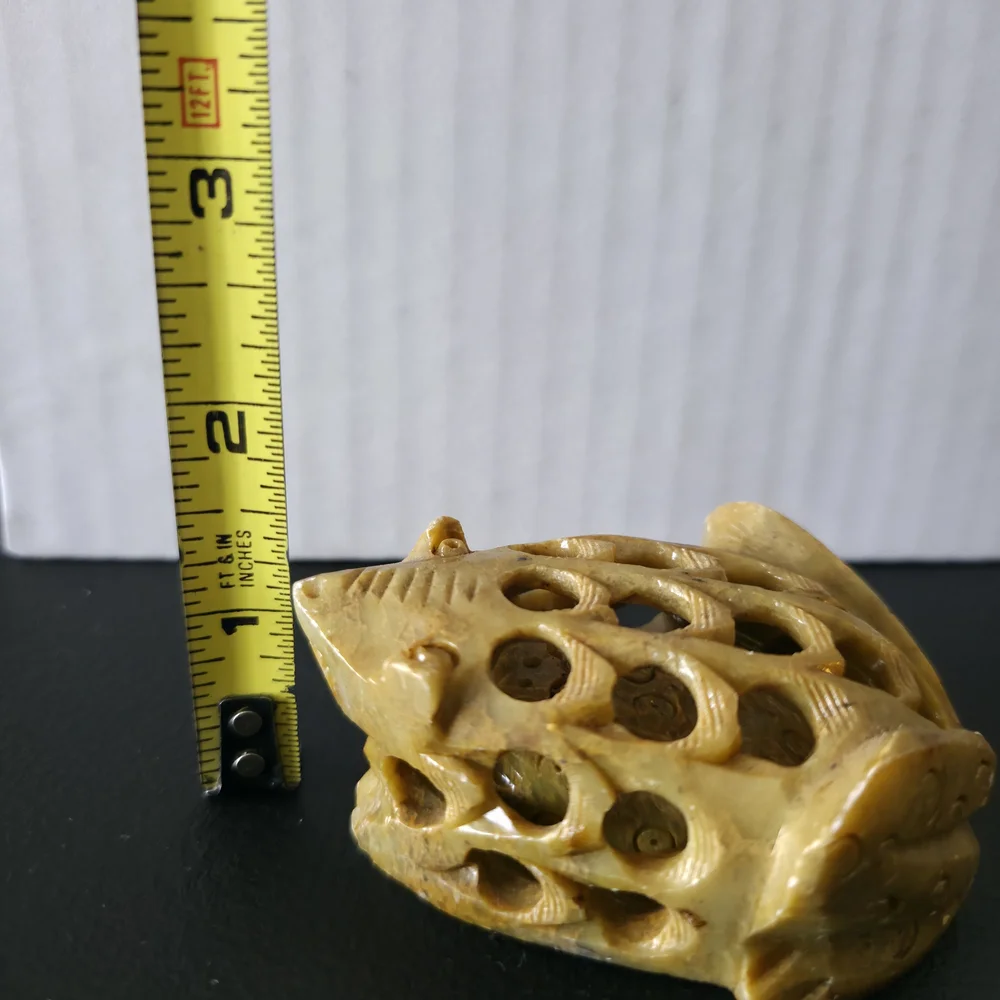 Vintage Hand-Carved Soapstone Jade Frog Figurine – Mother & Baby Hidden Inside